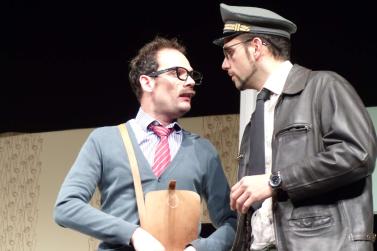 „Doppelt leben hält besser“ (Theater Verein Schlanders); Fotos: Sepp