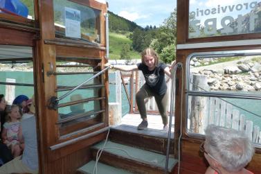 Erste Rundfahrt der „Hubertus“ auf dem Reschensee im heurigen Jahr. Fotos: Sepp