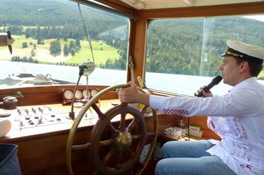 Erste Rundfahrt der „Hubertus“ auf dem Reschensee im heurigen Jahr. Fotos: Sepp