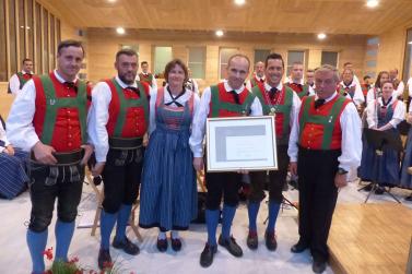 Segnung des Pavillons im Dorfanger von Mals am Herz-Jesu-Sonntag 2019; Fotos: Sepp