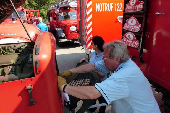 Feuerwehrfest mit Oldtimertreffen in Latsch; Einzug vom 23. Juli 2017; Fotos: Sepp