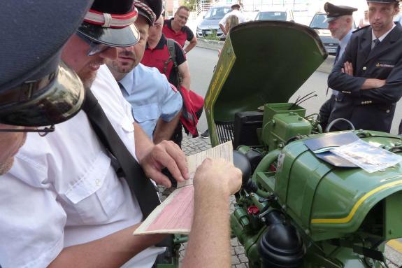 Feuerwehrfest mit Oldtimertreffen in Latsch; Einzug vom 23. Juli 2017; Fotos: Sepp