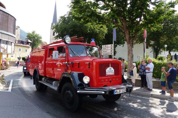 Feuerwehrfest mit Oldtimertreffen in Latsch; Einzug vom 23. Juli 2017; Fotos: Sepp