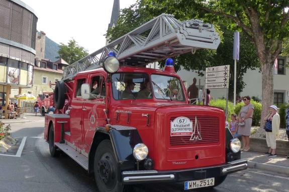 Feuerwehrfest mit Oldtimertreffen in Latsch; Einzug vom 23. Juli 2017; Fotos: Sepp