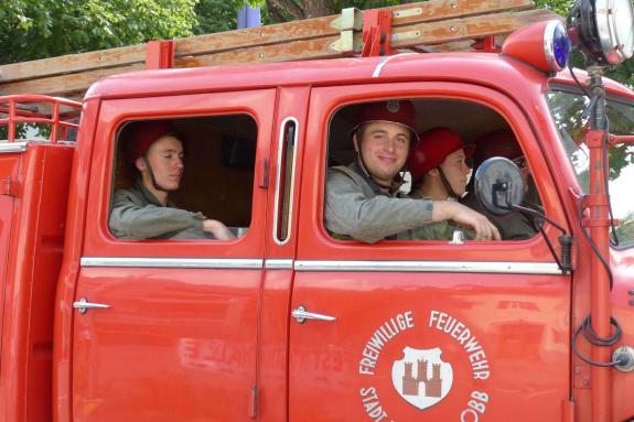 Feuerwehrfest mit Oldtimertreffen in Latsch; Einzug vom 23. Juli 2017; Fotos: Sepp