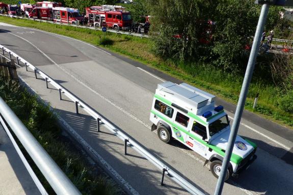 Großübung des Bezirksfeuerwehrverbandes Untervinschgau in Laas (Gefahrgutunfall auf der Laaser Geraden) und in Schlanders (Rauchentwicklung im Krankenhaus), 9. Juni 2018; Fotos: Sepp