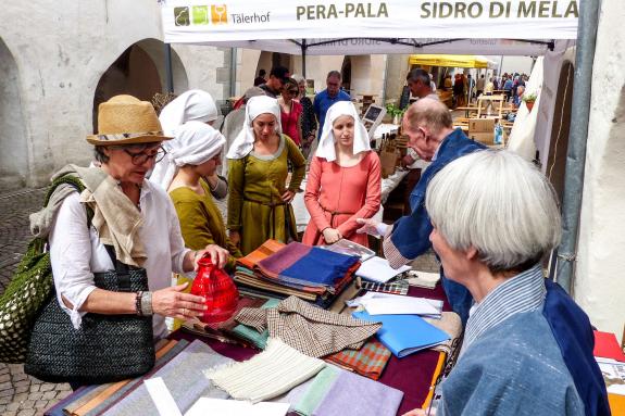 Mittelalter und altes Handwerk in Glurns beim Laubenmarkt am 15.06.2019. Fotos: Sepp