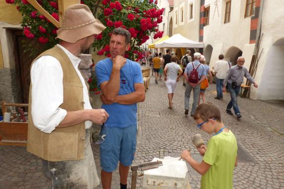 Mittelalter und altes Handwerk in Glurns beim Laubenmarkt am 15.06.2019. Fotos: Sepp
