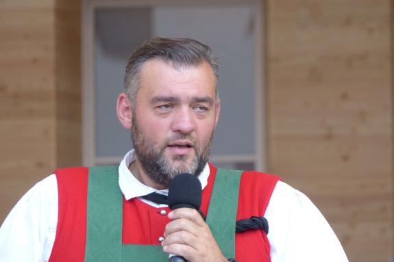 Segnung des Pavillons im Dorfanger von Mals am Herz-Jesu-Sonntag 2019; Fotos: Sepp