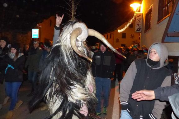 Umzug der Laatscher Calva Tuifl; Fotos: Sepp